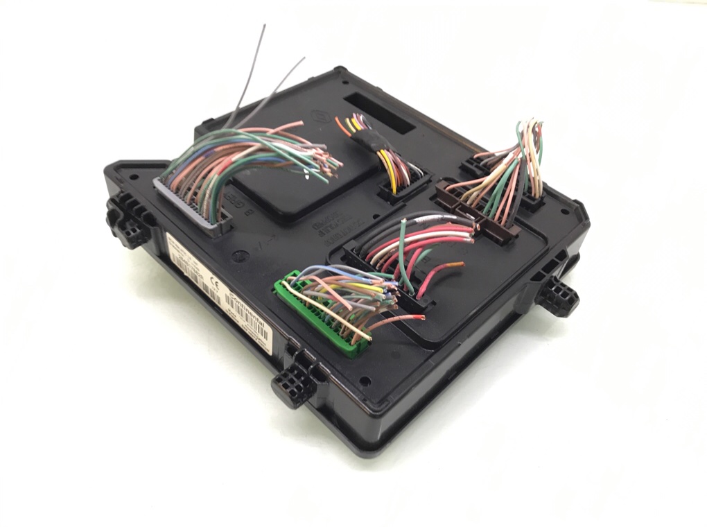 Блок комфорта бу для Renault Megane 3 1.6 i, 2011 г. Блок комфорта бу для Renault Megane 3 1.6 i, 2011 г.