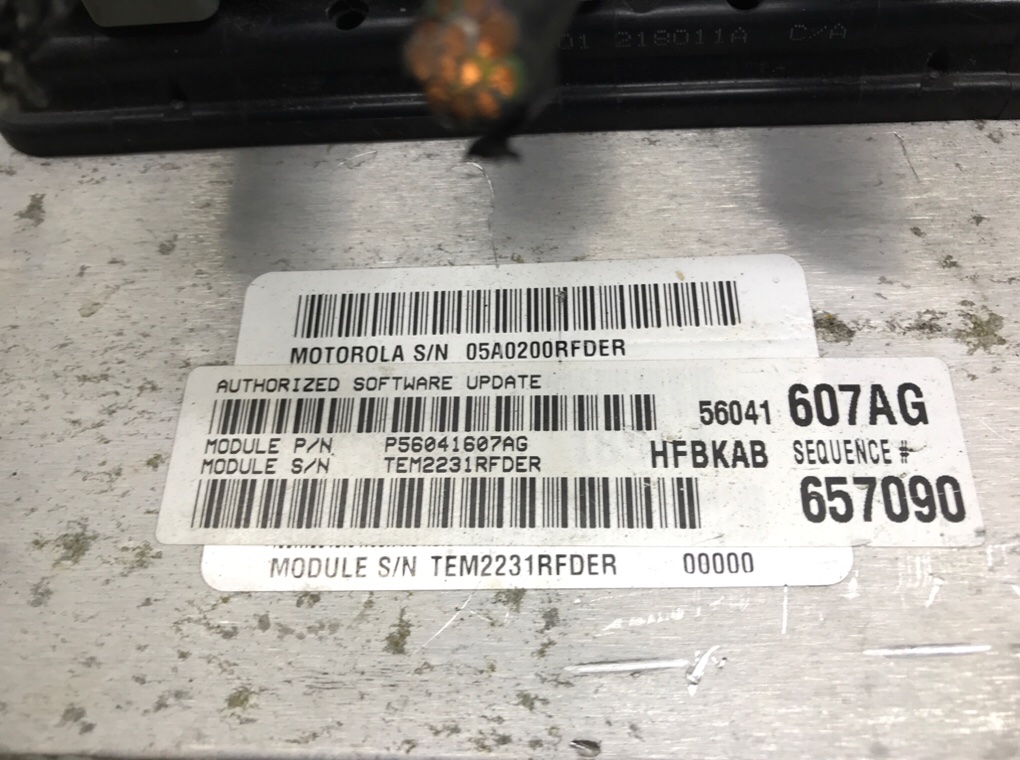 Блок управления двигателем бу для Jeep Cherokee KJ 3.7 i,  2001 г.