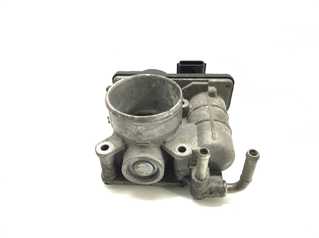 Заслонка дроссельная бу для Nissan Note E11 1.6 i,  2008 г.