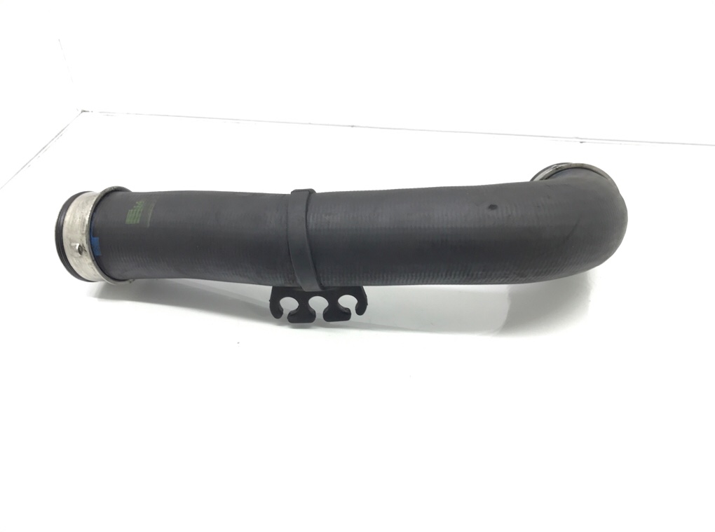 Патрубок интеркулера бу для Skoda Octavia A5 1.9 TDi, 2007 г. Патрубок интеркулера бу для Skoda Octavia A5 1.9 TDi, 2007 г.