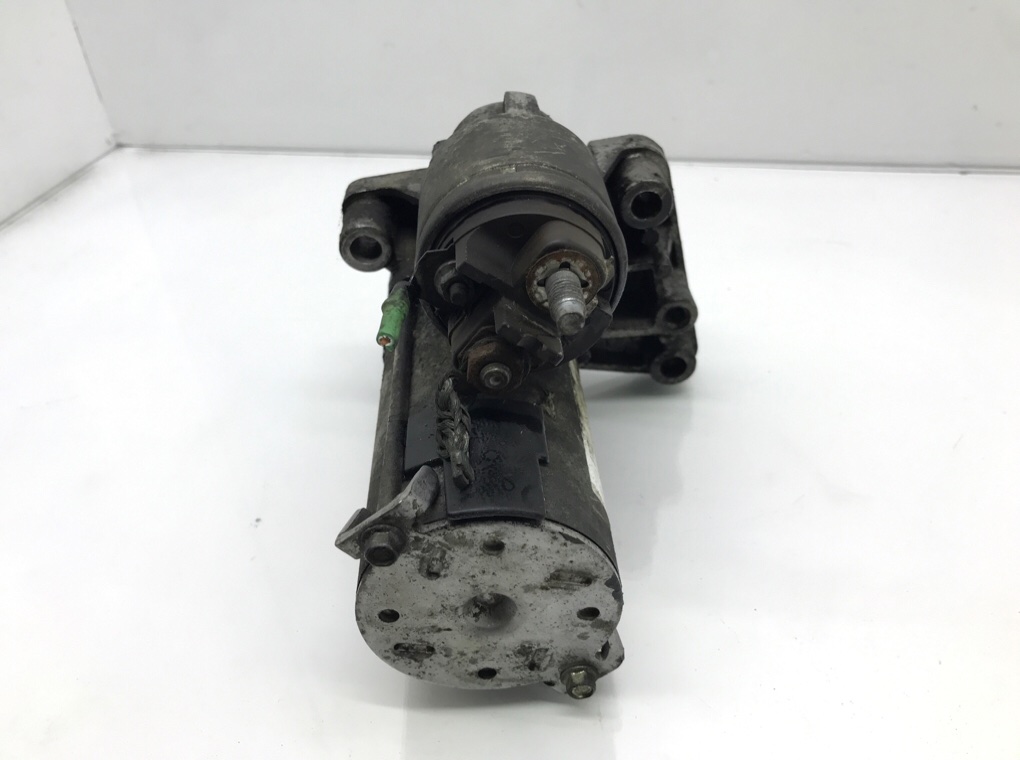 Стартер бу для Peugeot 208  1.4 HDi,  2012 г.