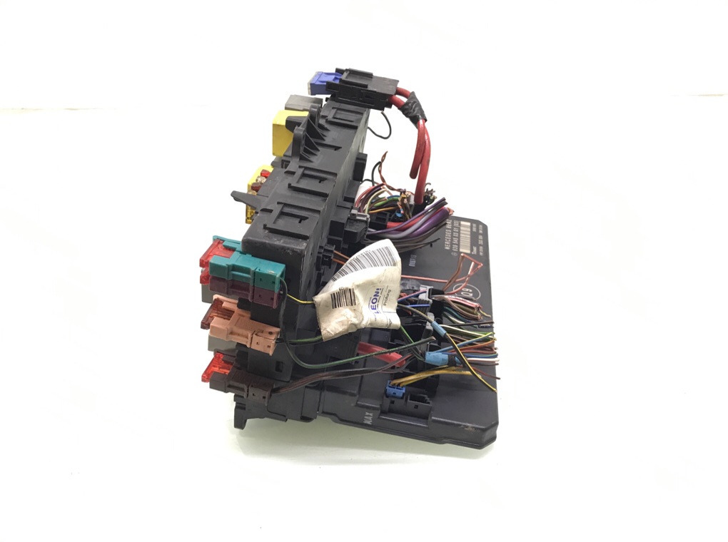 Блок предохранителей бу для Mercedes Viano W639 2.2 CDi,  2005 г.