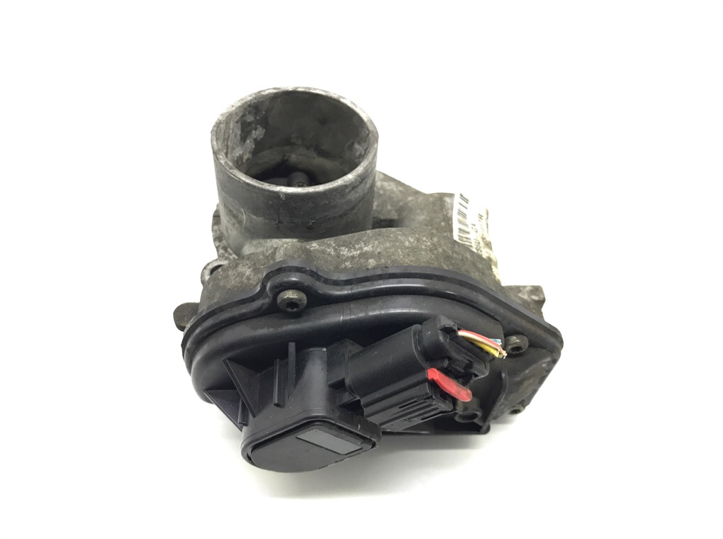 Заслонка дроссельная бу для Ford Focus 2 1.6 i,  2009 г.