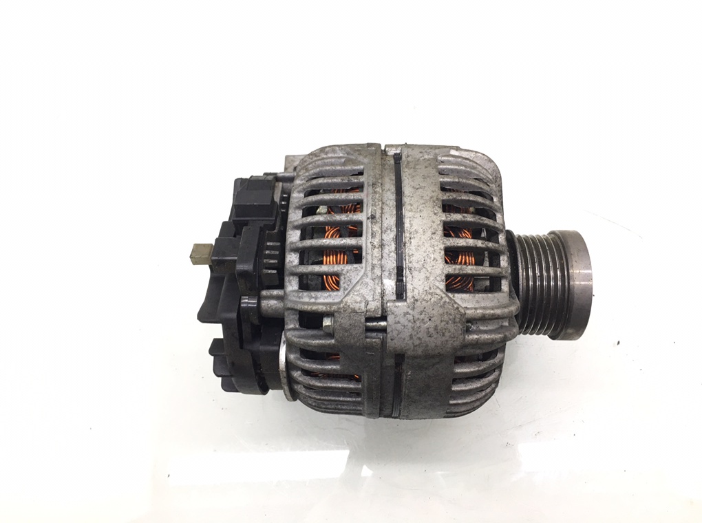 Генератор бу для Volvo V70  401660992,  2005