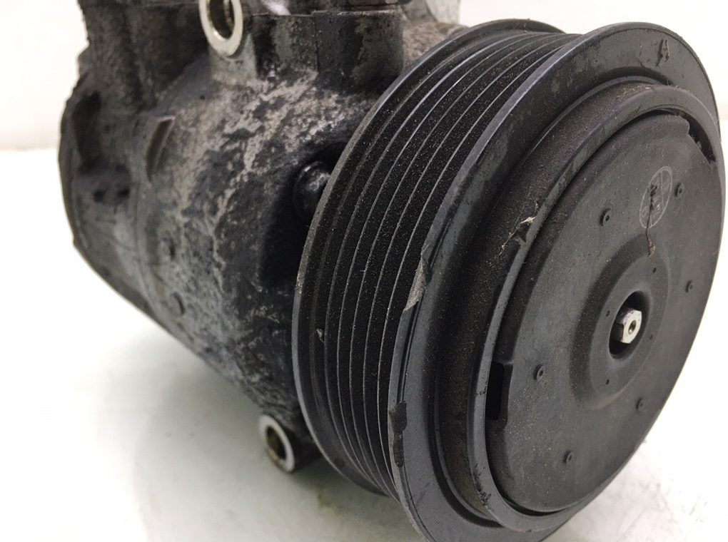 Компрессор кондиционера бу для Volkswagen Polo 4 4471908905,  2008