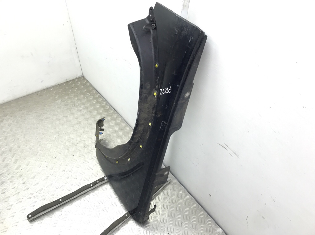 Крыло переднее левое бу для Land Rover Discovery 3 2.7 TD,  2008 г.