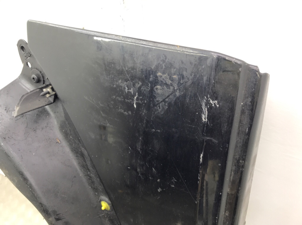 Крыло переднее левое бу для Land Rover Discovery 3 2.7 TD,  2008 г.