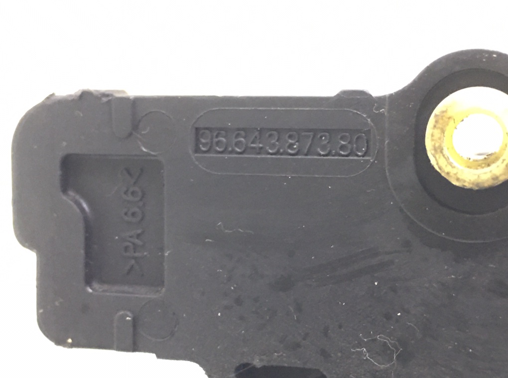 Датчик коленвала бу для Peugeot 308 T7 1.6 HDi,  2010 г.