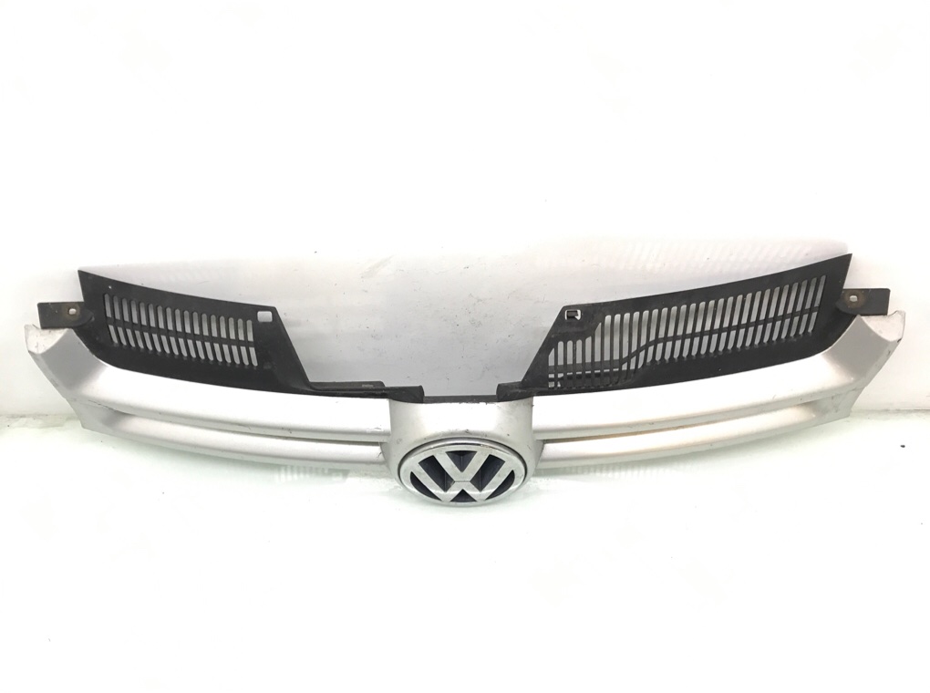 Решетка радиатора бу для Volkswagen Golf 5 2.0 SDi,  2005 г.
