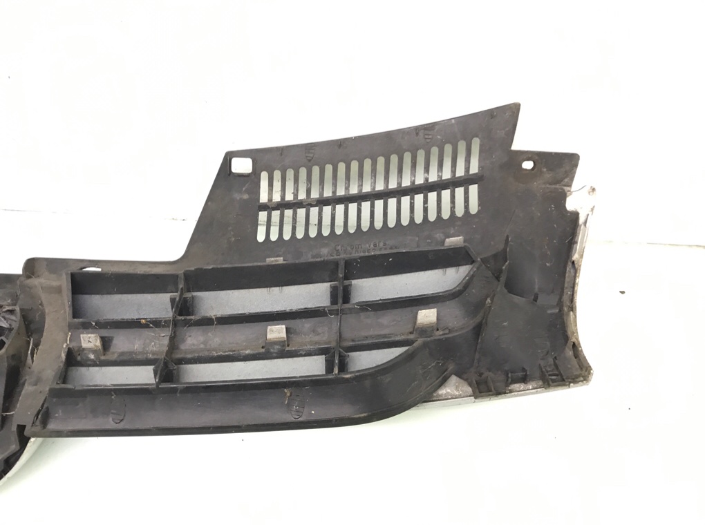 Решетка радиатора бу для Volkswagen Golf 5 2.0 SDi,  2005 г.