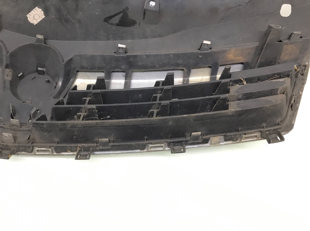 Решетка радиатора бу для Opel Astra H 1.6 i,  2008 г.