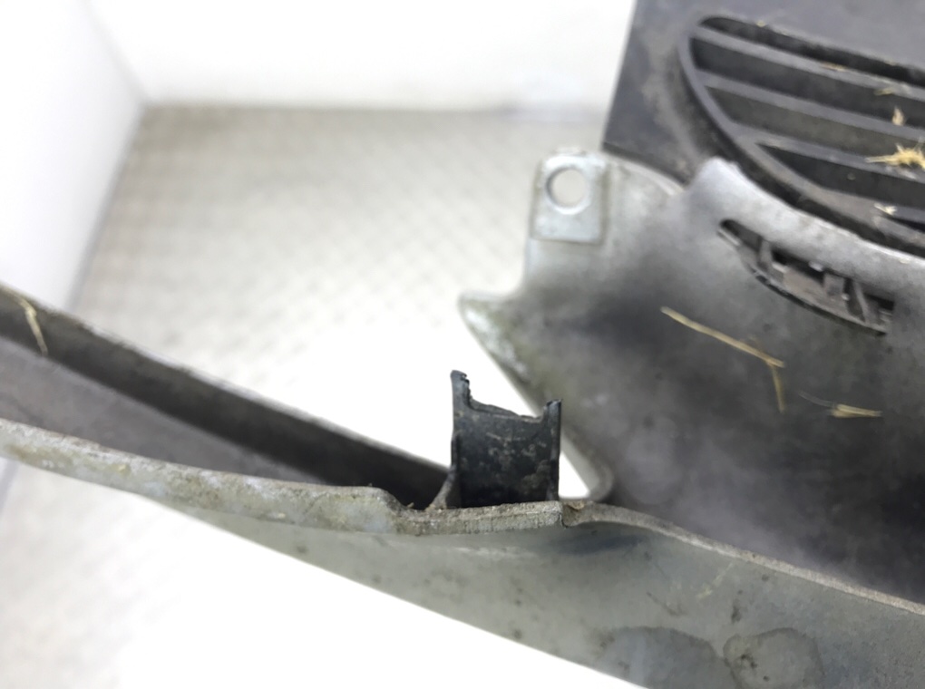 Решетка радиатора бу для Peugeot 206 1 1.4 i,  2004 г.