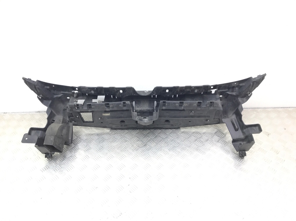 Кронштейн крепления бампера переднего бу для Peugeot 3008  1.6 HDi,  2011 г.