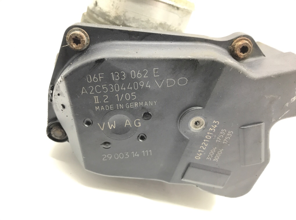 Заслонка дроссельная бу для Volkswagen Golf 5 2.0 Ti,  2005 г.