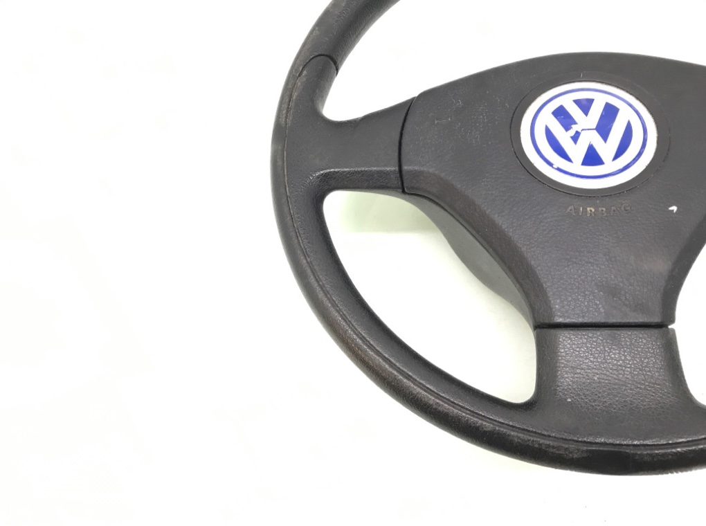 Руль бу для Volkswagen Bora  1.6 i,  2001 г.
