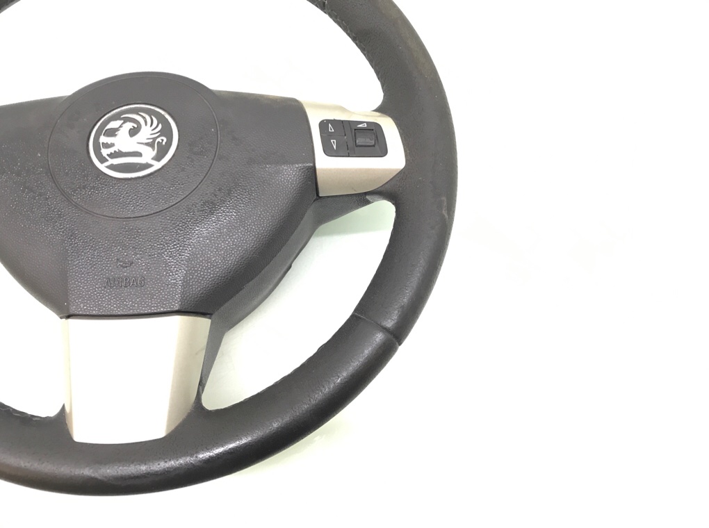 Руль бу для Opel Zafira B 1.8 i, 2008 г. Руль бу для Opel Zafira B 1.8 i, 2008 г.