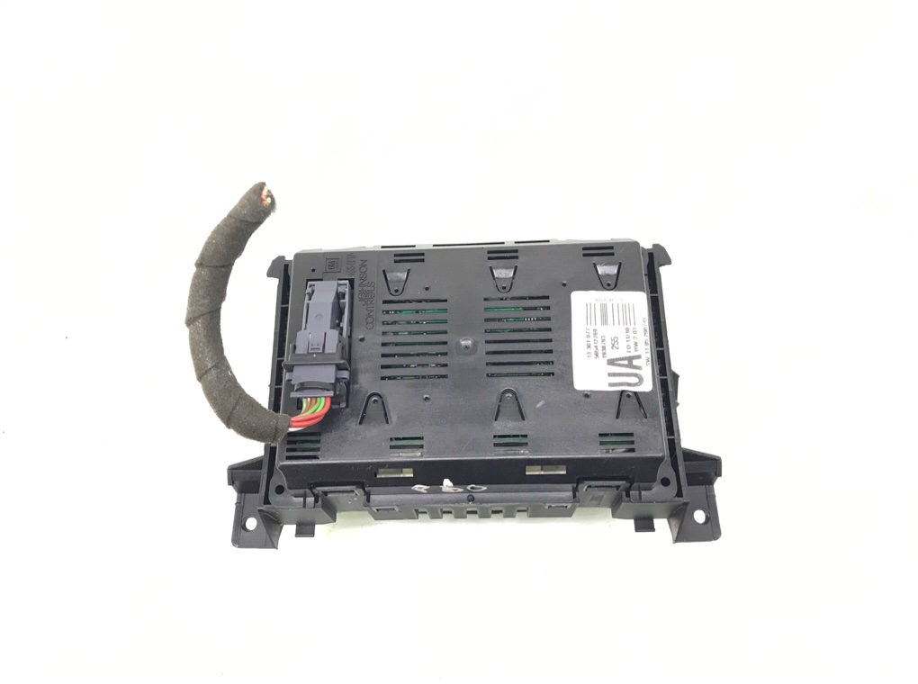 Дисплей бу для Opel Zafira B 1.6 i,  2010 г.