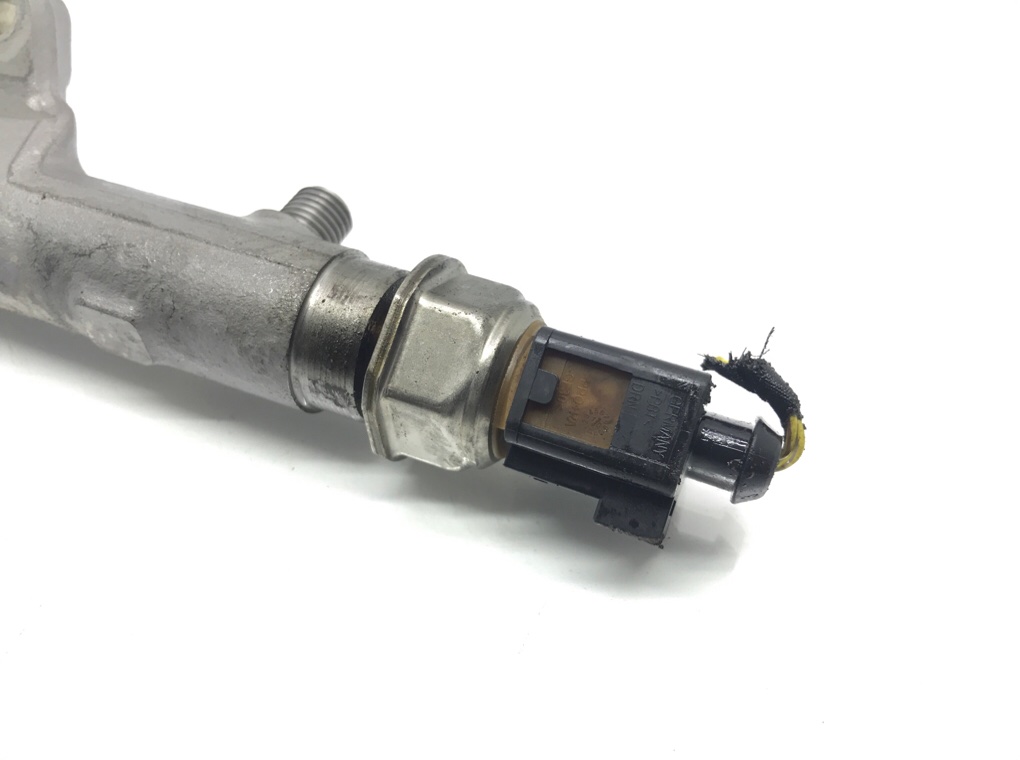 Топливная рампа бу для Volkswagen Golf 6 1.6 TDi,  2011 г.