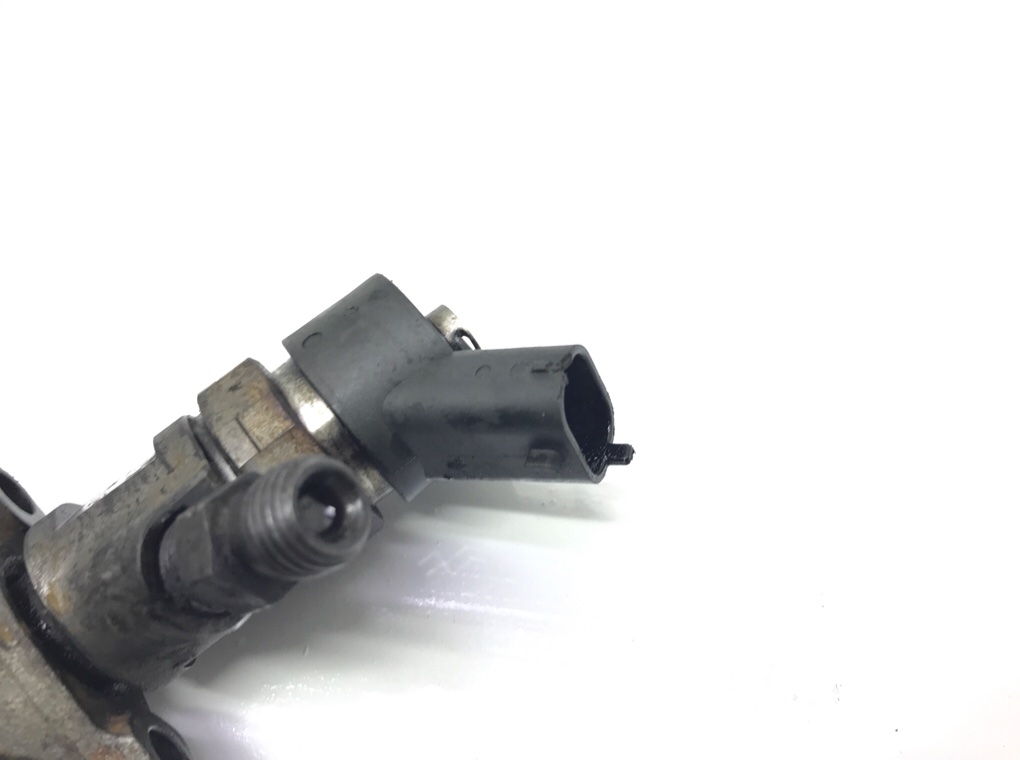 Форсунка бу для Peugeot 207 1.6 TDCi, 2010 г. Форсунка бу для Peugeot 207 1.6 TDCi, 2010 г.