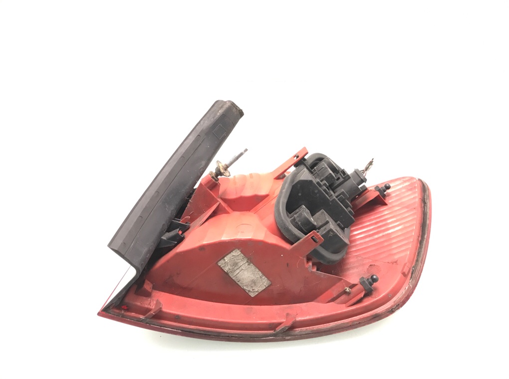 Фонарь задний левый бу для Audi A6 C6 2.0 TDi,  2006 г.