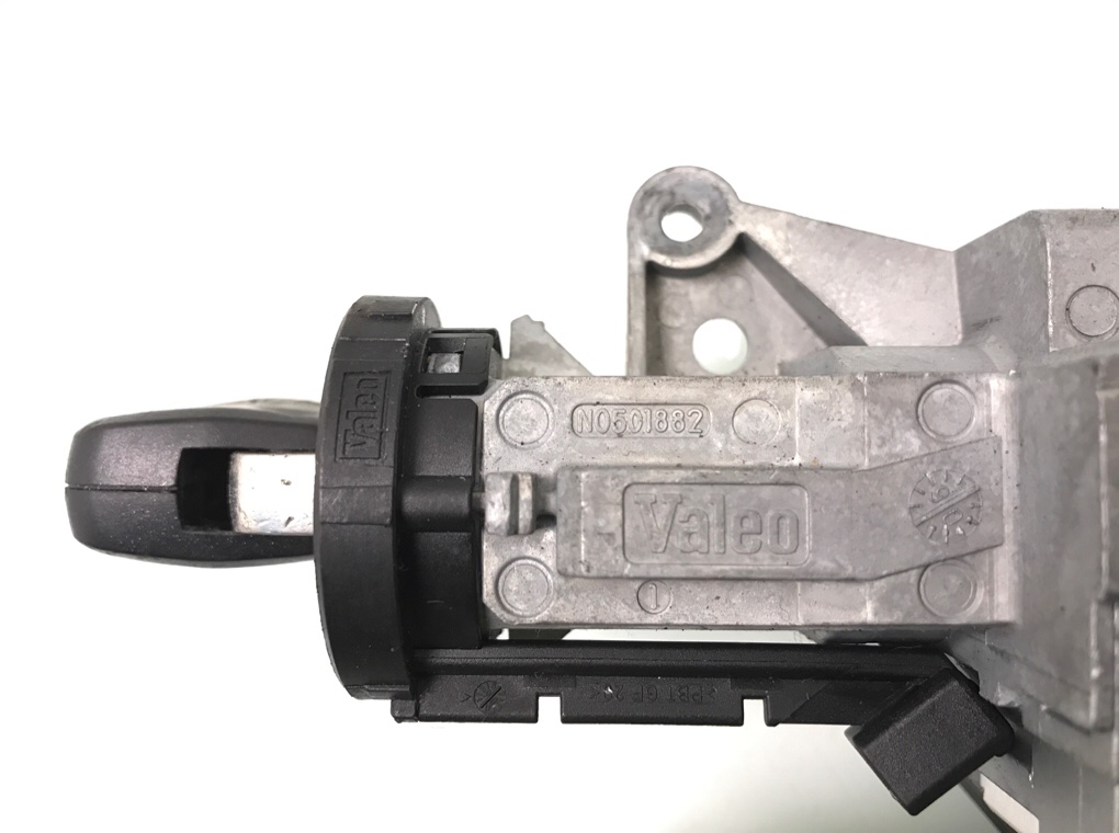 Замок зажигания бу для Opel Zafira B 1.6 i,  2006 г.