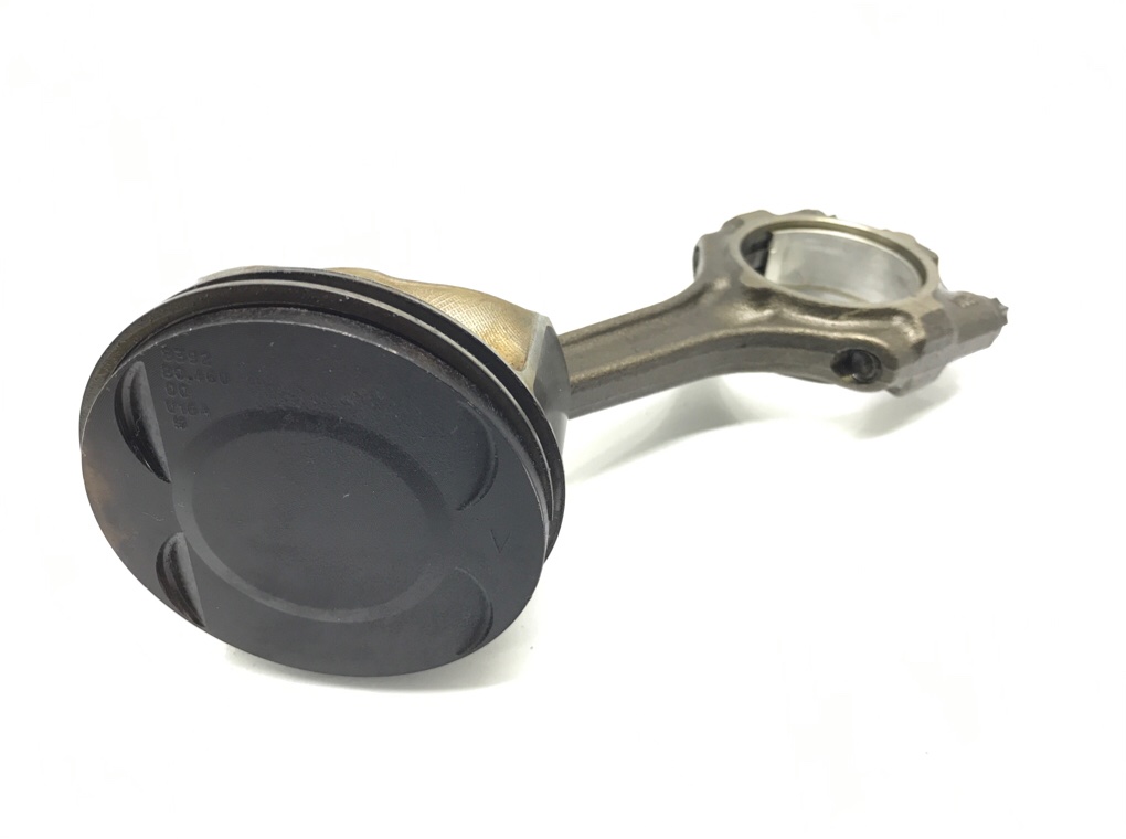 Поршень бу для Opel Astra H 1.8 i,  2008 г.