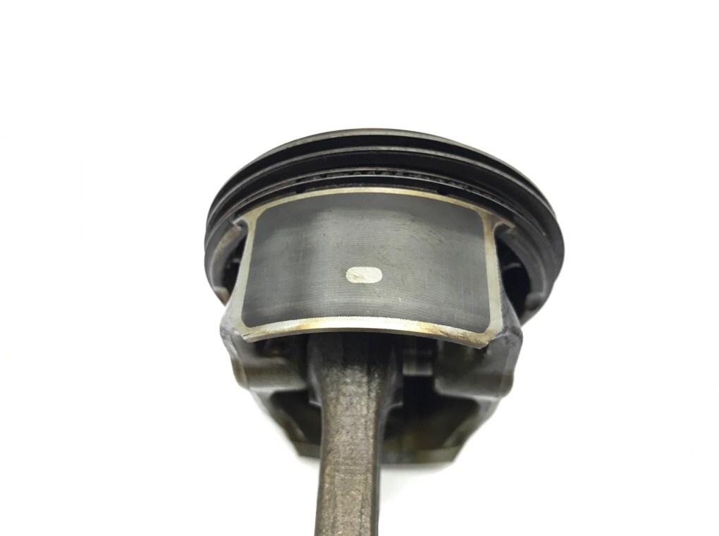 Поршень бу для Opel Astra H 1.8 i,  2008 г.