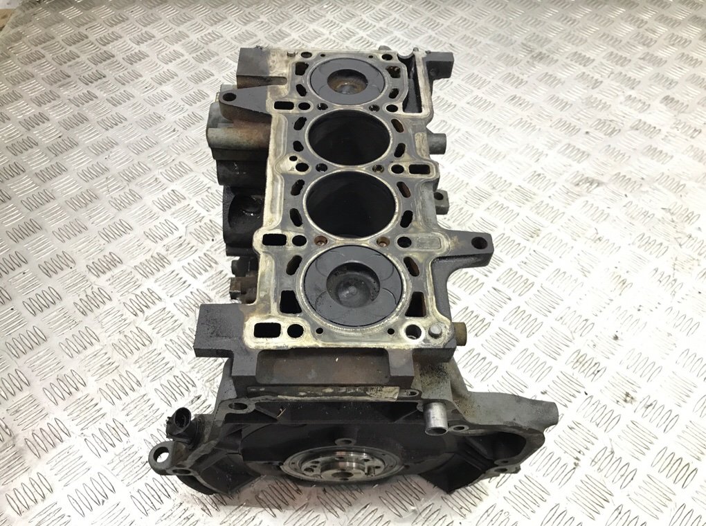 Блок цилиндров бу для Opel Corsa D 1.3 CDTi, 2010 г. Блок цилиндров бу для Opel Corsa D 1.3 CDTi, 2010 г.