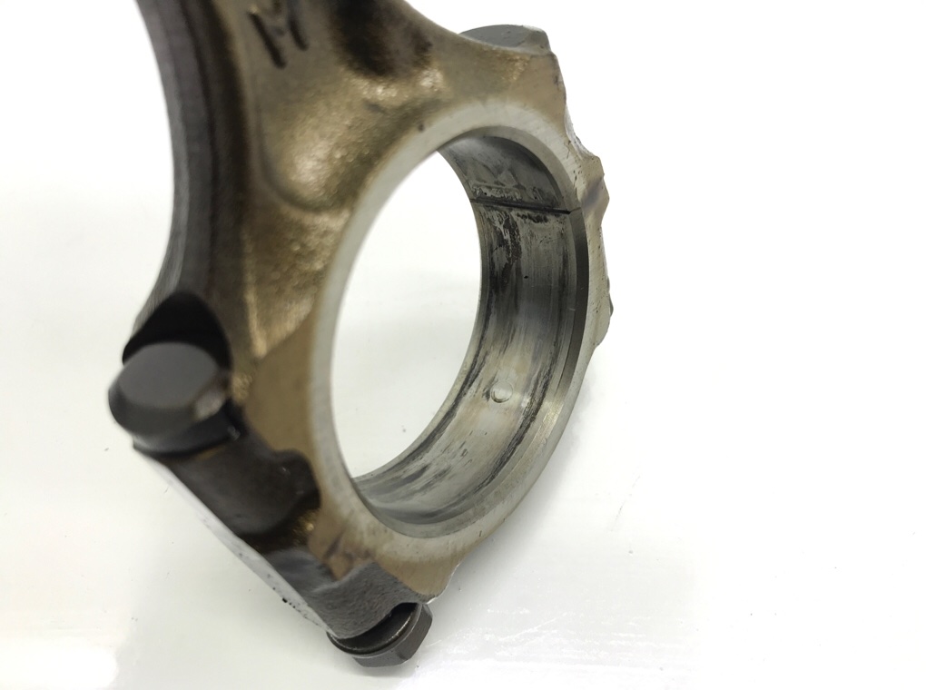 Поршень бу для Honda Civic 7 1.6 i,  2005 г.