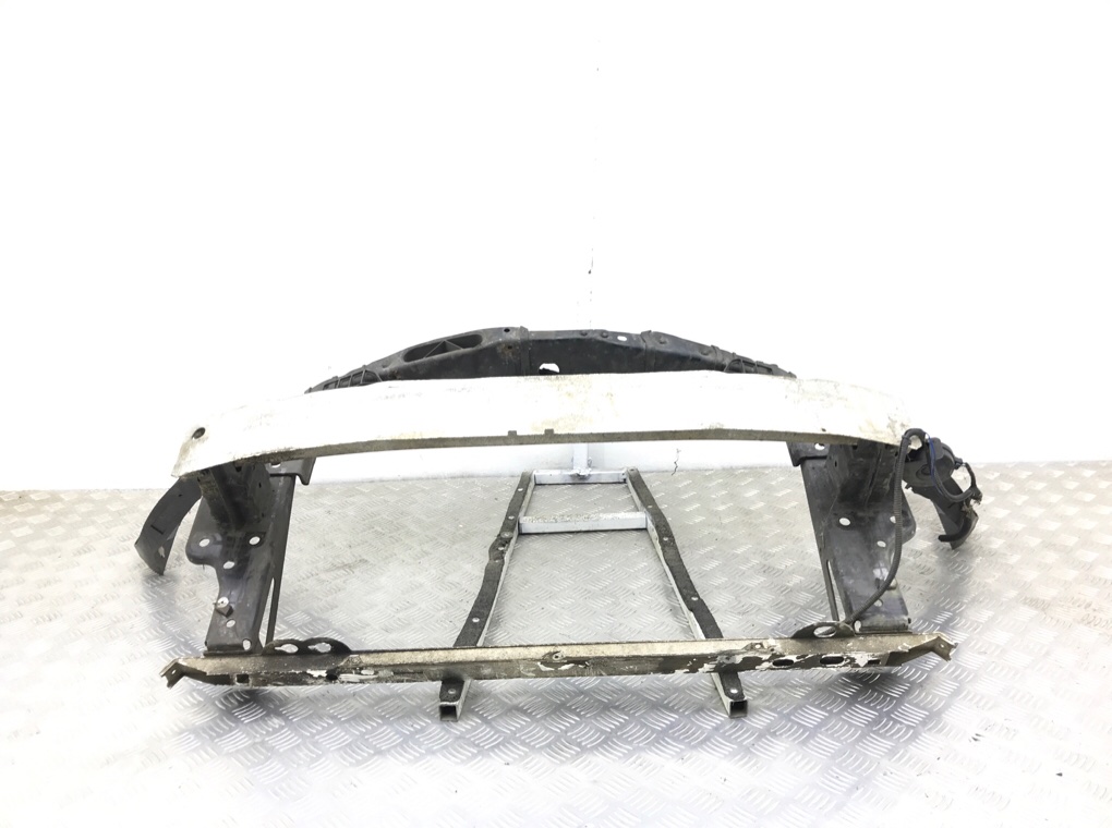 Панель передняя (телевизор) бу для Opel Corsa D 1.2 i,  2008 г.