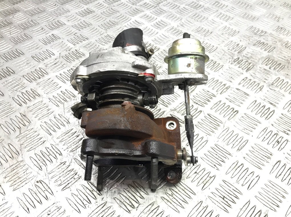 Турбина бу для Opel Vivaro 1 1.9 CDTi,  2006 г.