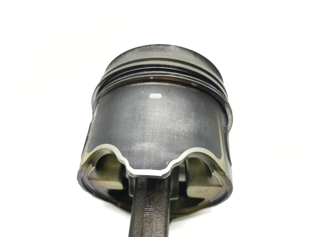 Поршень бу для Opel Vivaro 1 1.9 CDTi,  2006 г.