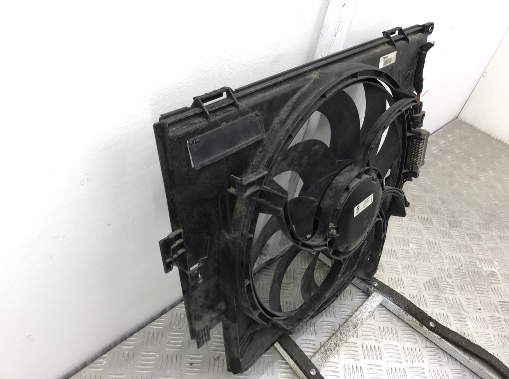 Вентилятор радиатора бу для BMW 1 F20/F21 2.0 TD, 2012 г. Вентилятор радиатора бу для BMW 1 F20/F21 2.0 TD, 2012 г.