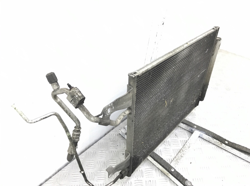 Радиатор кондиционера бу для Mitsubishi Colt 6 1.3 i, 2006 г. Радиатор кондиционера бу для Mitsubishi Colt 6 1.3 i, 2006 г.