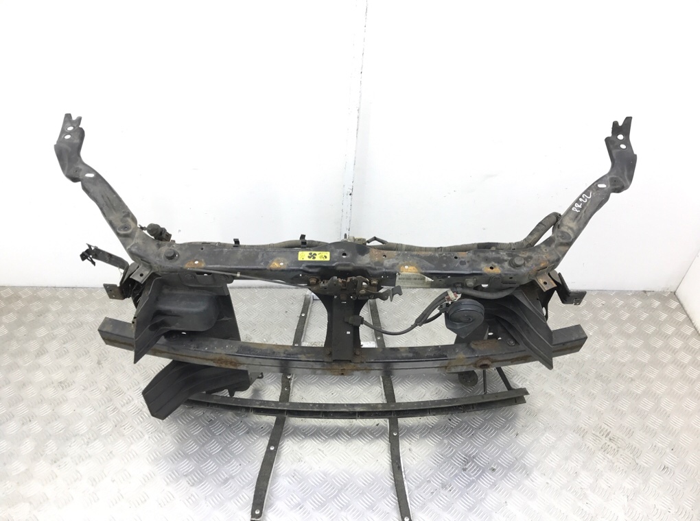 Панель передняя (телевизор) бу для Nissan Qashqai 1 2.0 i, 2007 г. Панель передняя (телевизор) бу для Nissan Qashqai 1 2.0 i, 2007 г.