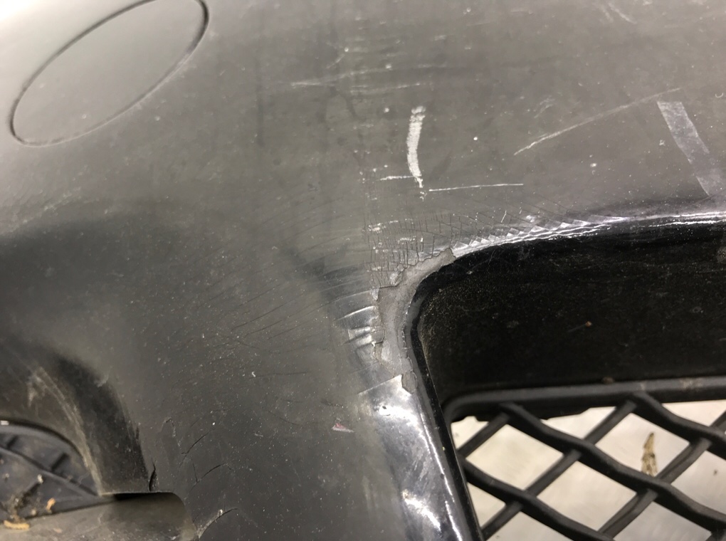 Бампер передний бу для Jaguar XF  2.7 TD,  2008 г.