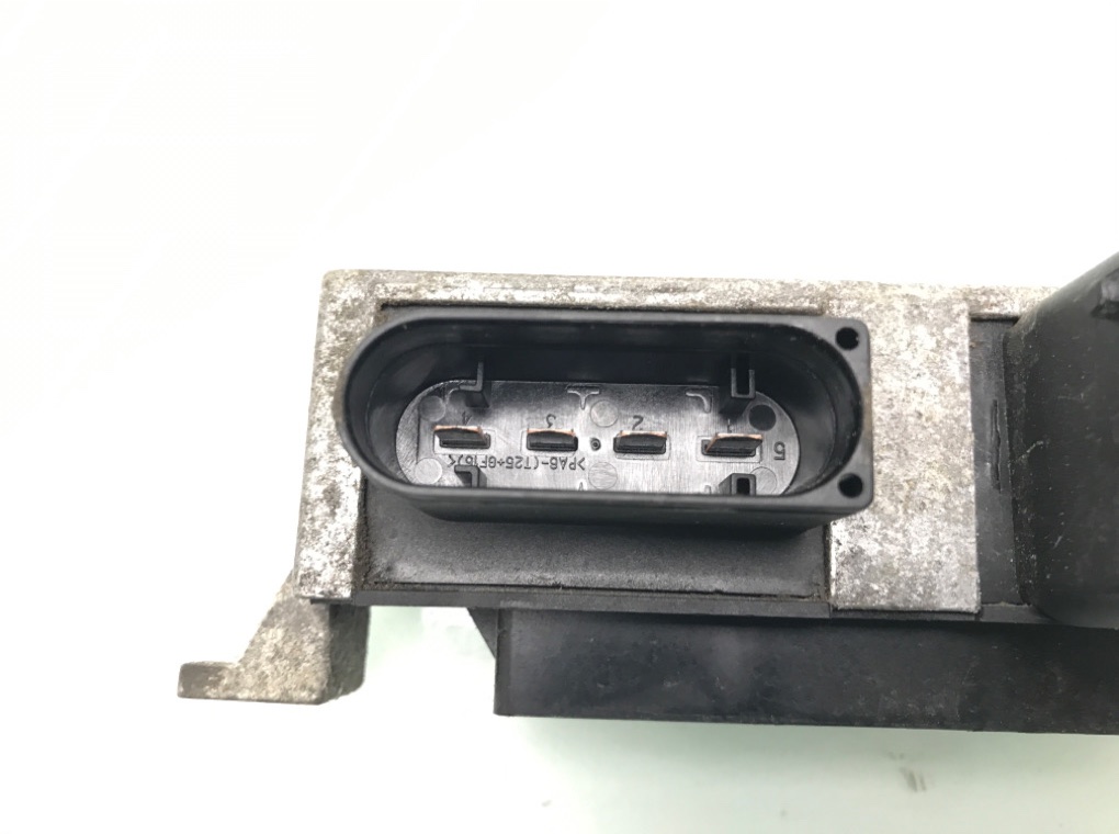 Реле накала свечей бу для Opel Vivaro 2 1.6 CDTI,  2016 г.