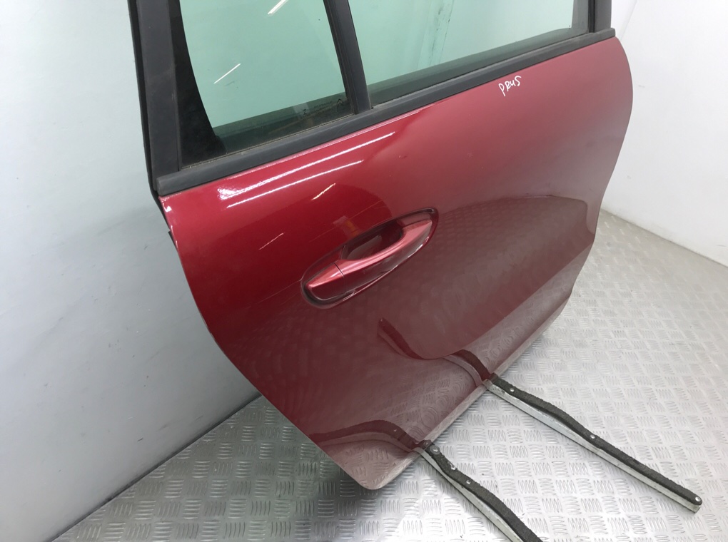 Дверь задняя правая бу для Citroen C4 Grand Picasso 2 1.6 HDi,  2015 г.