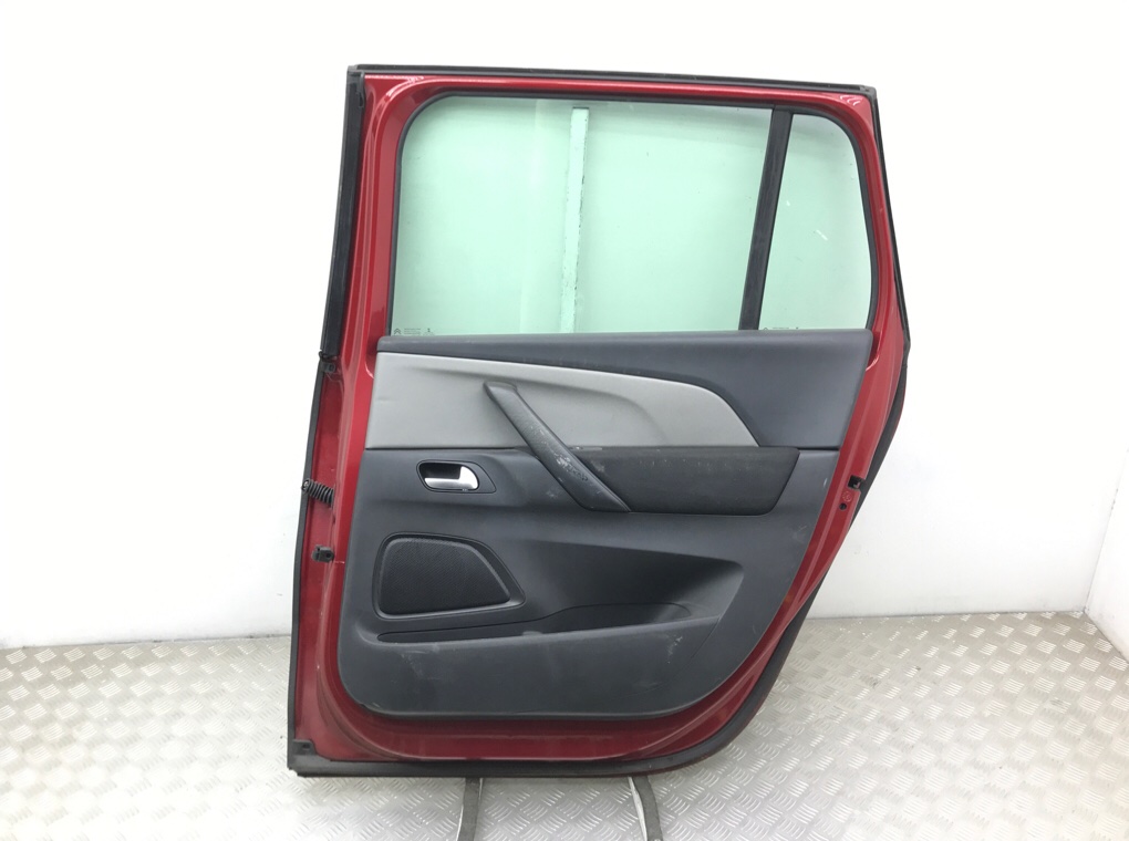 Дверь задняя правая бу для Citroen C4 Grand Picasso 2 1.6 HDi,  2015 г.