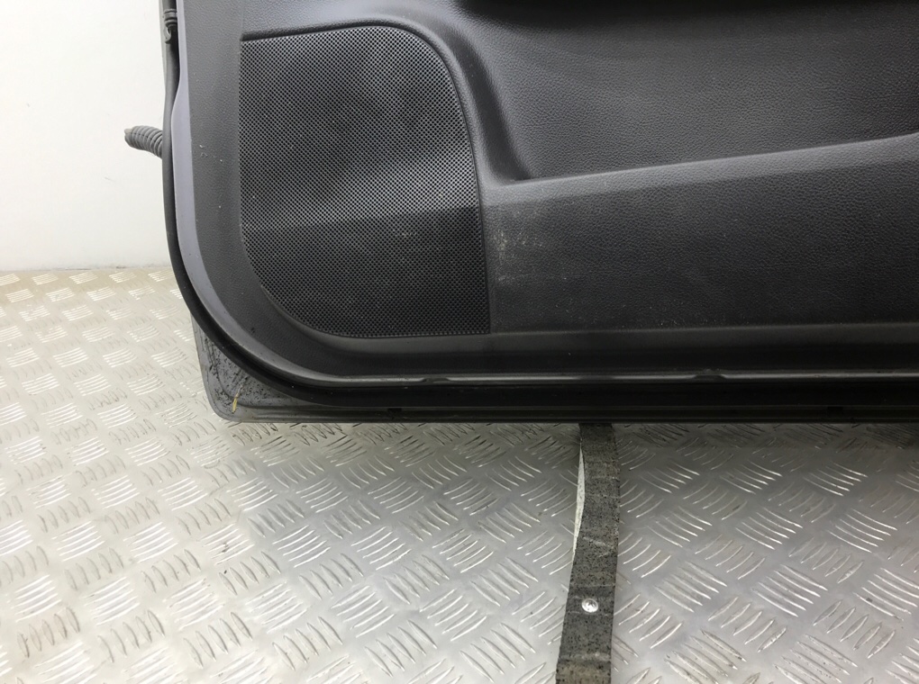 Дверь передняя правая бу для Nissan Note E11 1.6 i, 2010 г. Дверь передняя правая бу для Nissan Note E11 1.6 i, 2010 г.