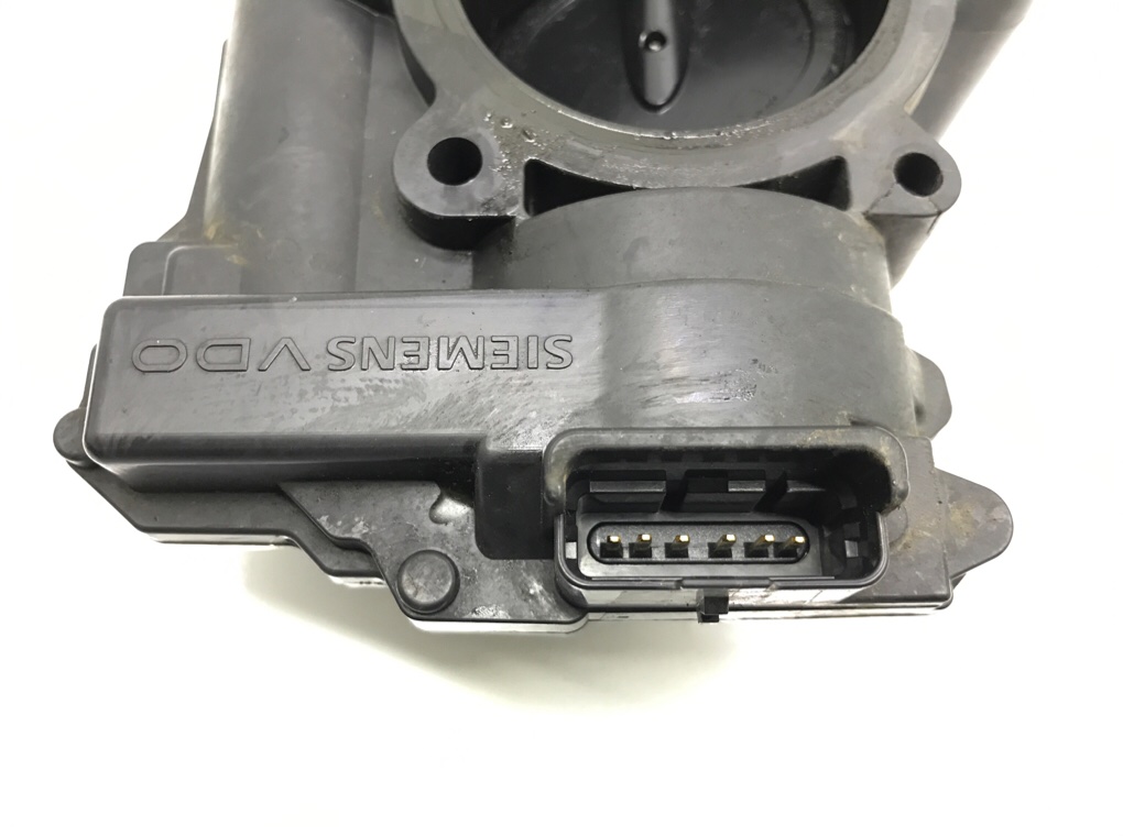 Заслонка дроссельная бу для Peugeot 207  1.6 i,  2007 г.