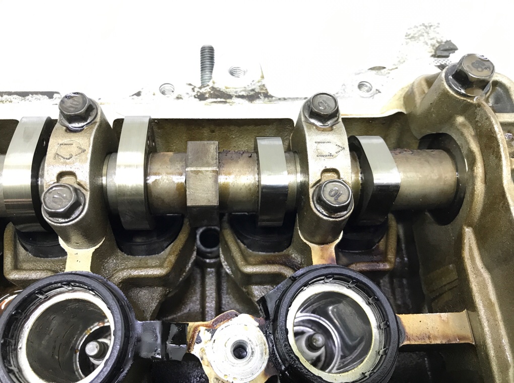 Головка блока цилиндров бу для Hyundai i30 1.4 i, 2009 г. Головка блока цилиндров бу для Hyundai i30 1.4 i, 2009 г.