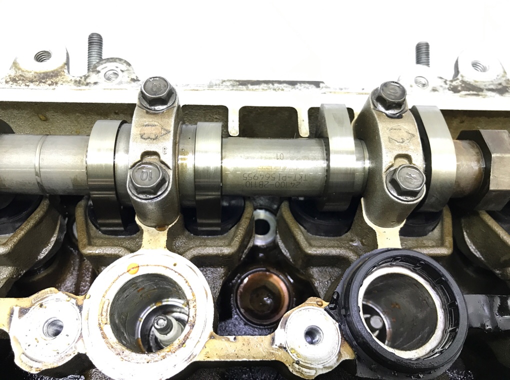 Головка блока цилиндров бу для Hyundai i30 1.4 i, 2009 г. Головка блока цилиндров бу для Hyundai i30 1.4 i, 2009 г.