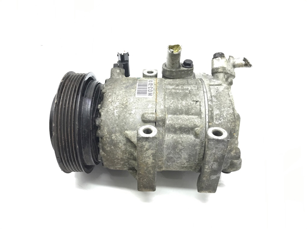 Компрессор кондиционера бу для Hyundai i30  1.4 i,  2009 г.