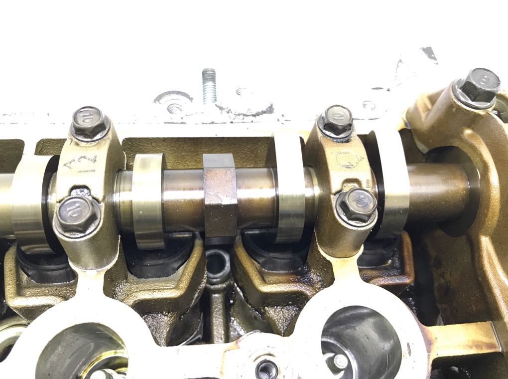 Головка блока цилиндров бу для Kia Ceed 1 1.4 i,  2009 г.