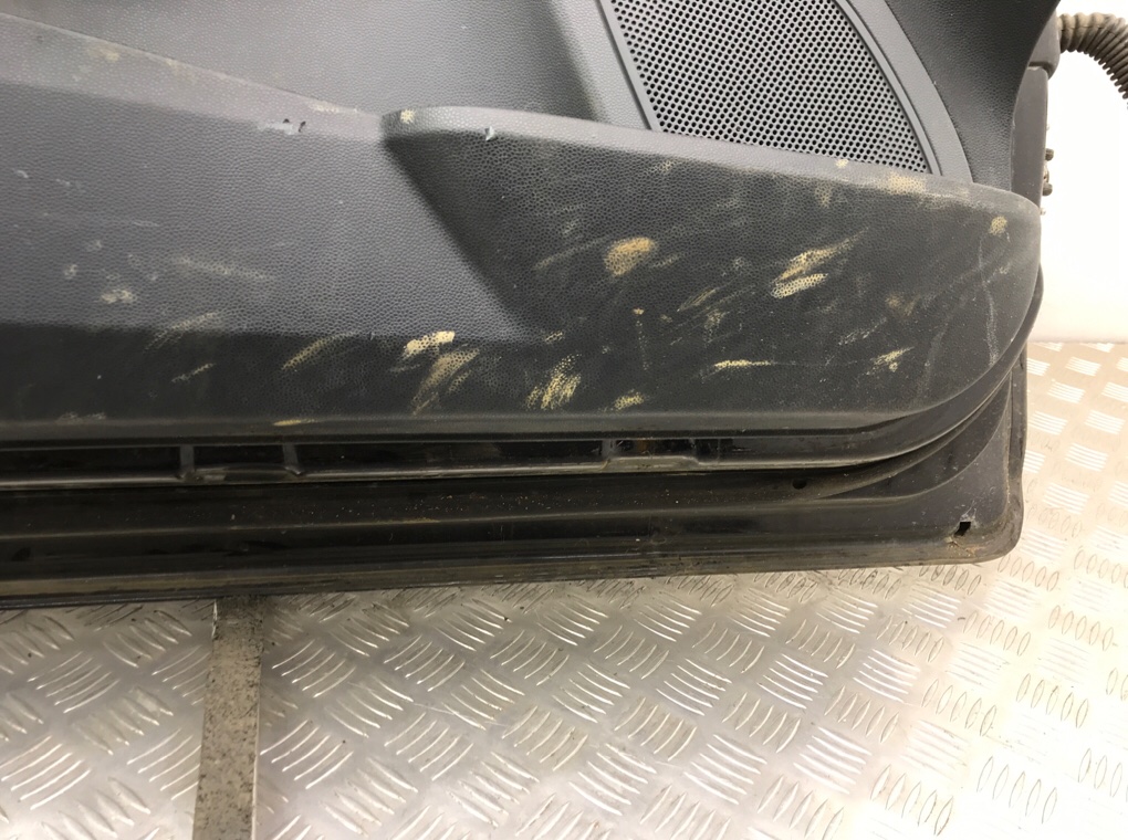 Дверь передняя левая бу для Ford Fiesta 6 1.6 TDCi,  2011 г.