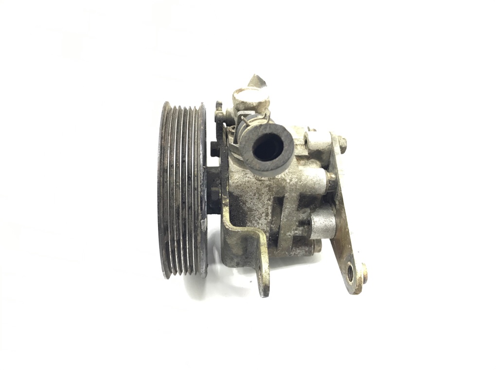 Насос гидроусилителя руля бу для Nissan X-Trail T30 2.0 i, 2006 г. Насос гидроусилителя руля бу для Nissan X-Trail T30 2.0 i, 2006 г.