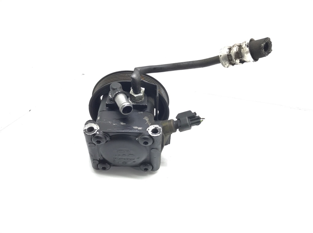 Насос гидроусилителя руля бу для Ford Focus 2 1.6 i,  2009 г.