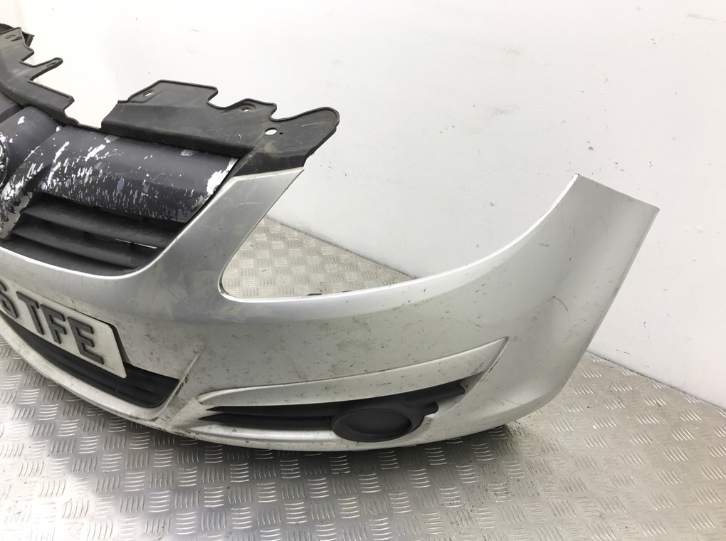 Бампер передний бу для Opel Corsa D 1.3 CDTi,  2007 г.