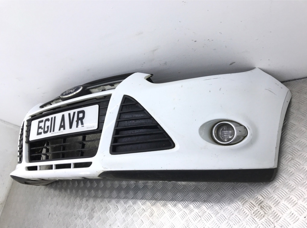Бампер передний бу для Ford Focus 3 1.6 TDCi,  2011 г.